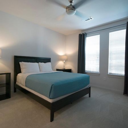 Spectacular Apartments By Bca Furnished Apartments Atlanta Room photo