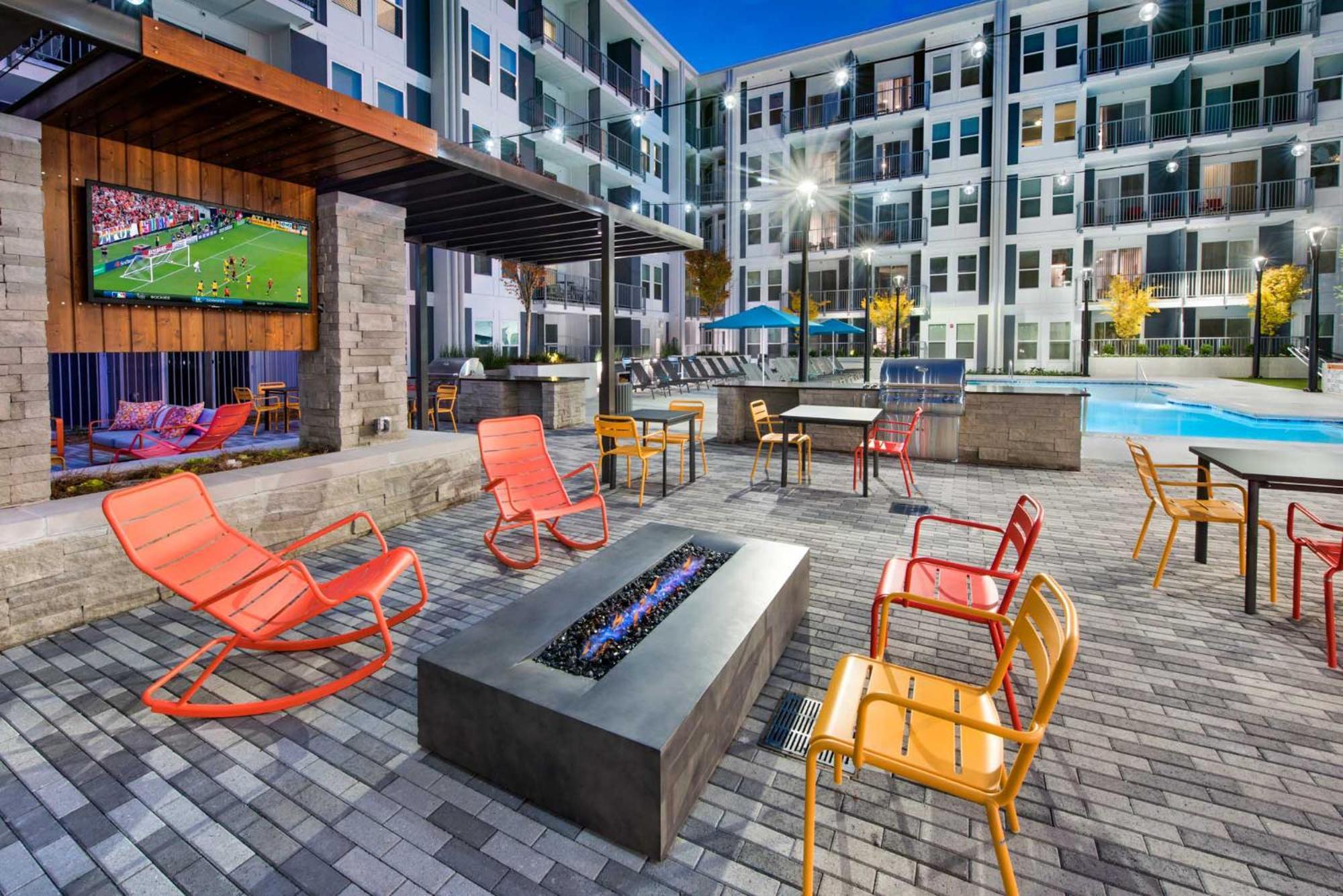 Spectacular Apartments By Bca Furnished Apartments Atlanta Room photo